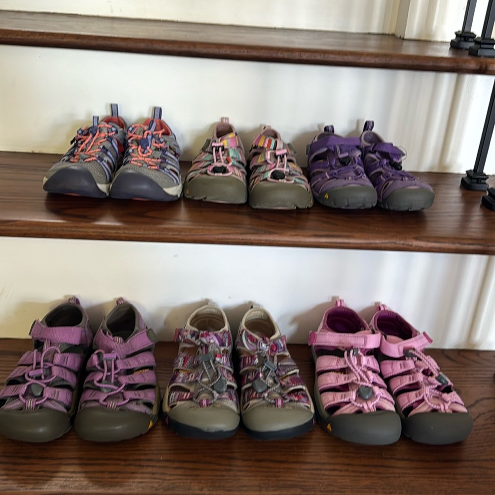 Keen and Teva shoe bundle